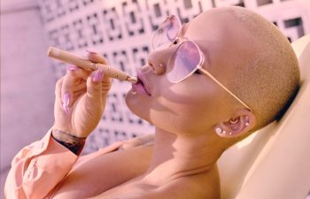 Amber Rose vape product - Headquest Magazine