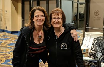 MAIN PHOTO Amy & Lee Anne Glass Vegas Founders